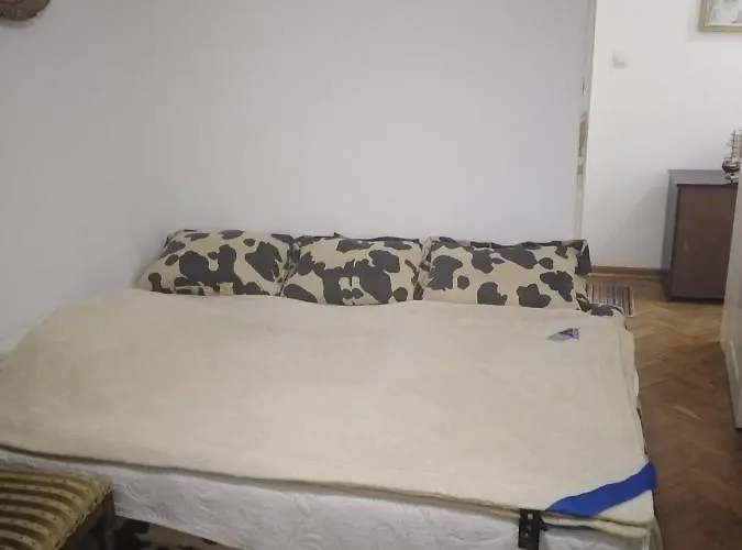 Kraljevski شقة كرالييفو